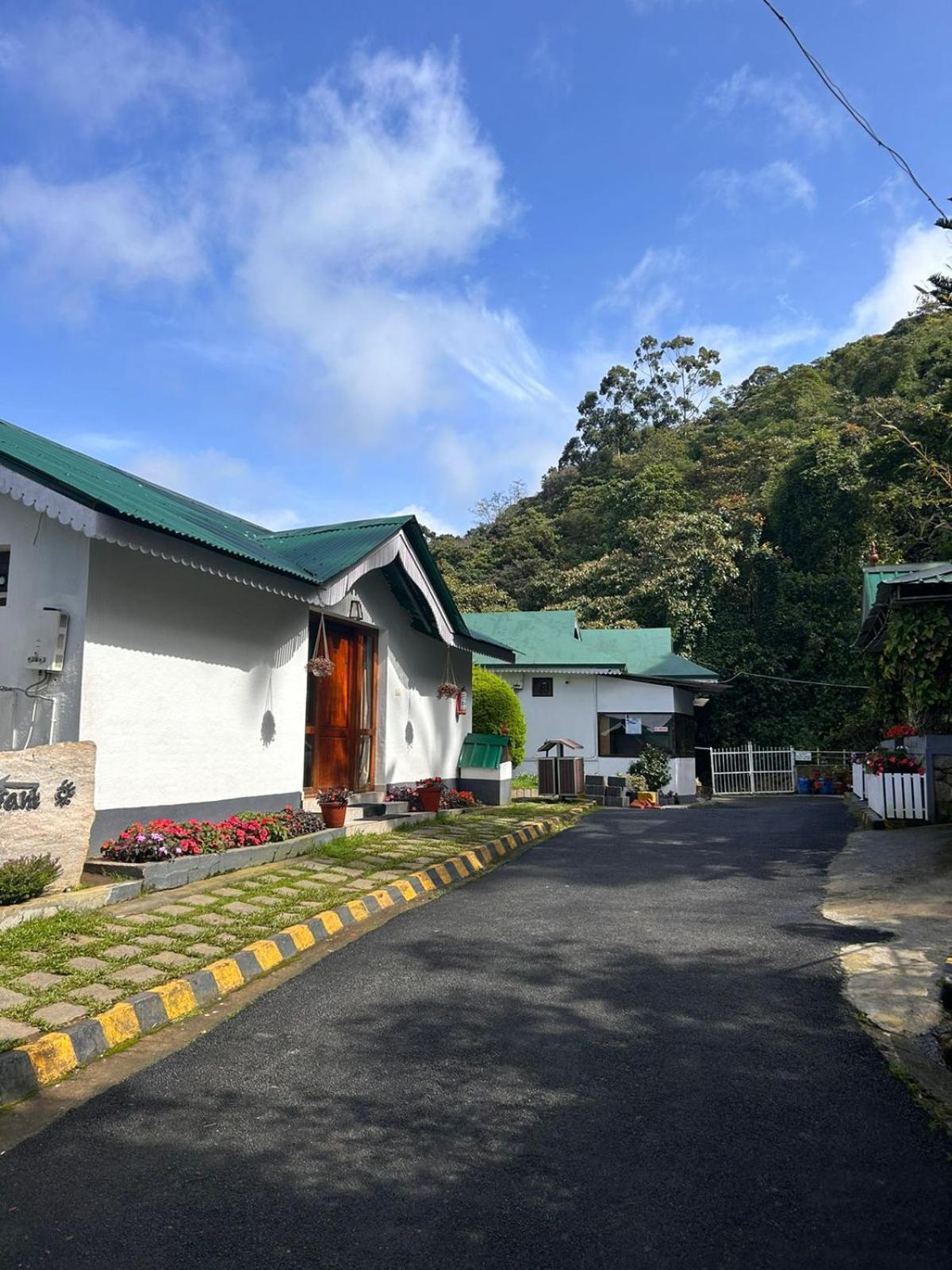 Deshadan Mountain Resort -The Highest Resort In Munnar Εξωτερικό φωτογραφία